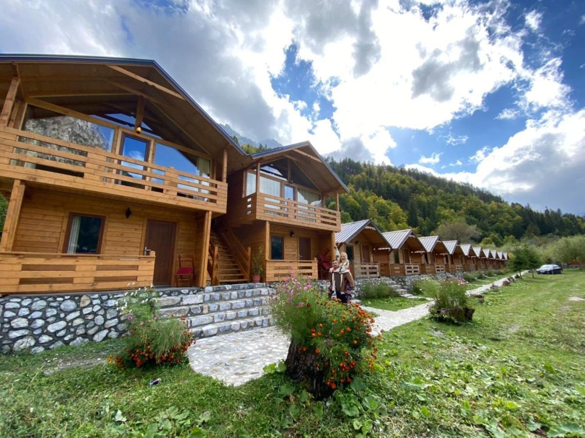 Villas Jezerca 瓦勒博内 外观 照片