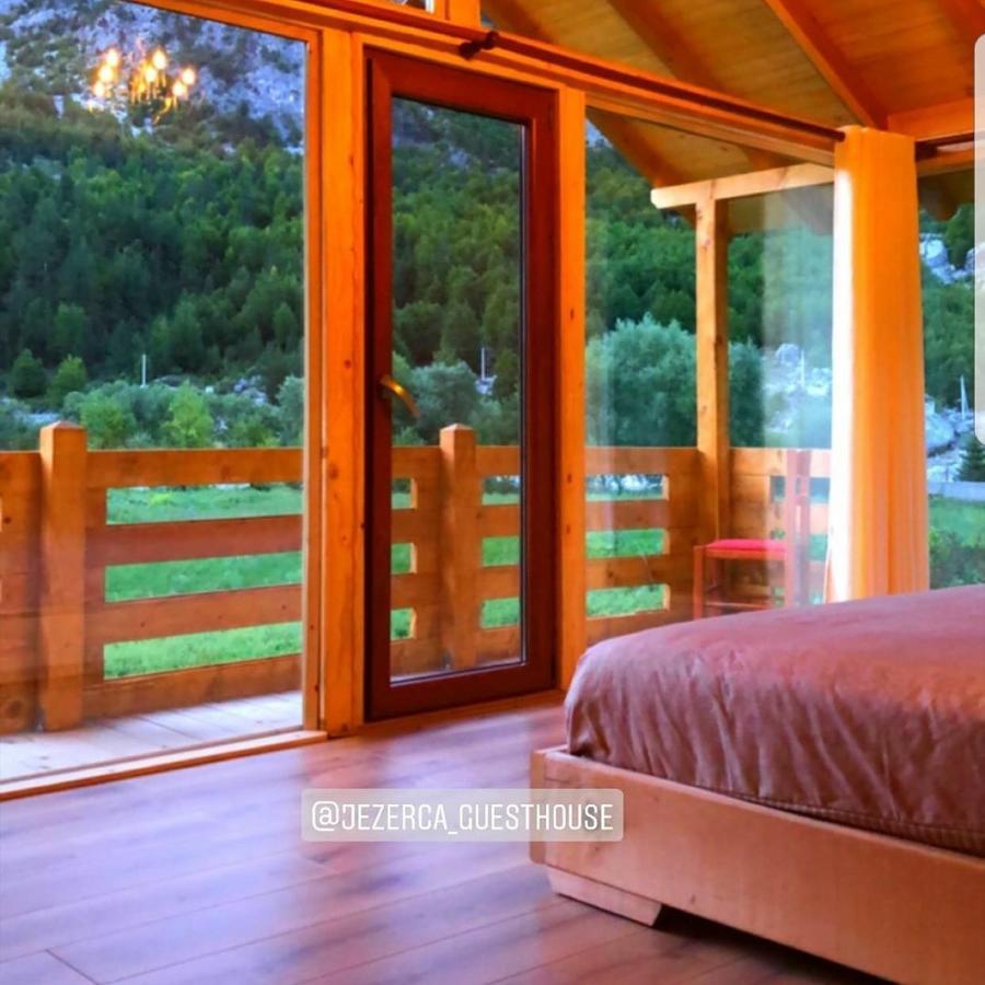 Villas Jezerca 瓦勒博内 外观 照片